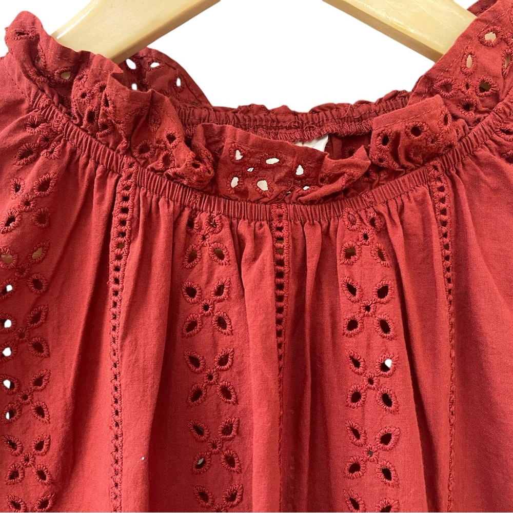 Universal Thread Size Medium Puff Sleeve Ruffle R… - image 4